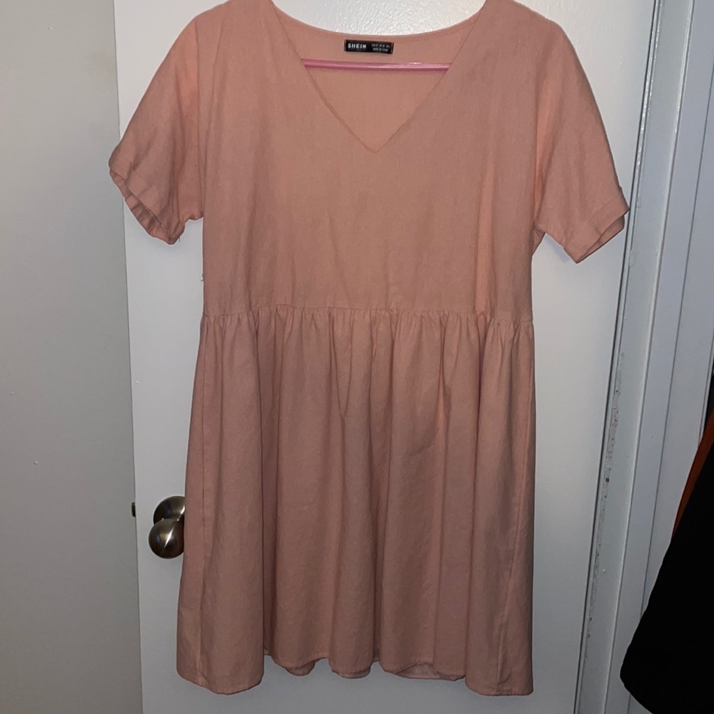SHEIN. Never worn. Size M